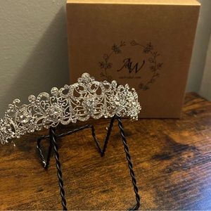 Tiara I did not use for my wedding brand new